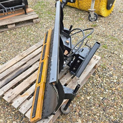 ABC Unknown - Lâmina limpa-neves: foto 2 ABC Unknown - Lâmina limpa-neves: foto 2