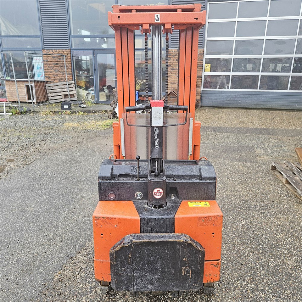 BT LSF 1250E - Porta-palete: foto 4 BT LSF 1250E - Porta-palete: foto 4
