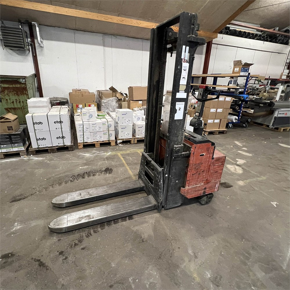 BT LSV 1600 2 - Porta-palete: foto 1 BT LSV 1600 2 - Porta-palete: foto 1