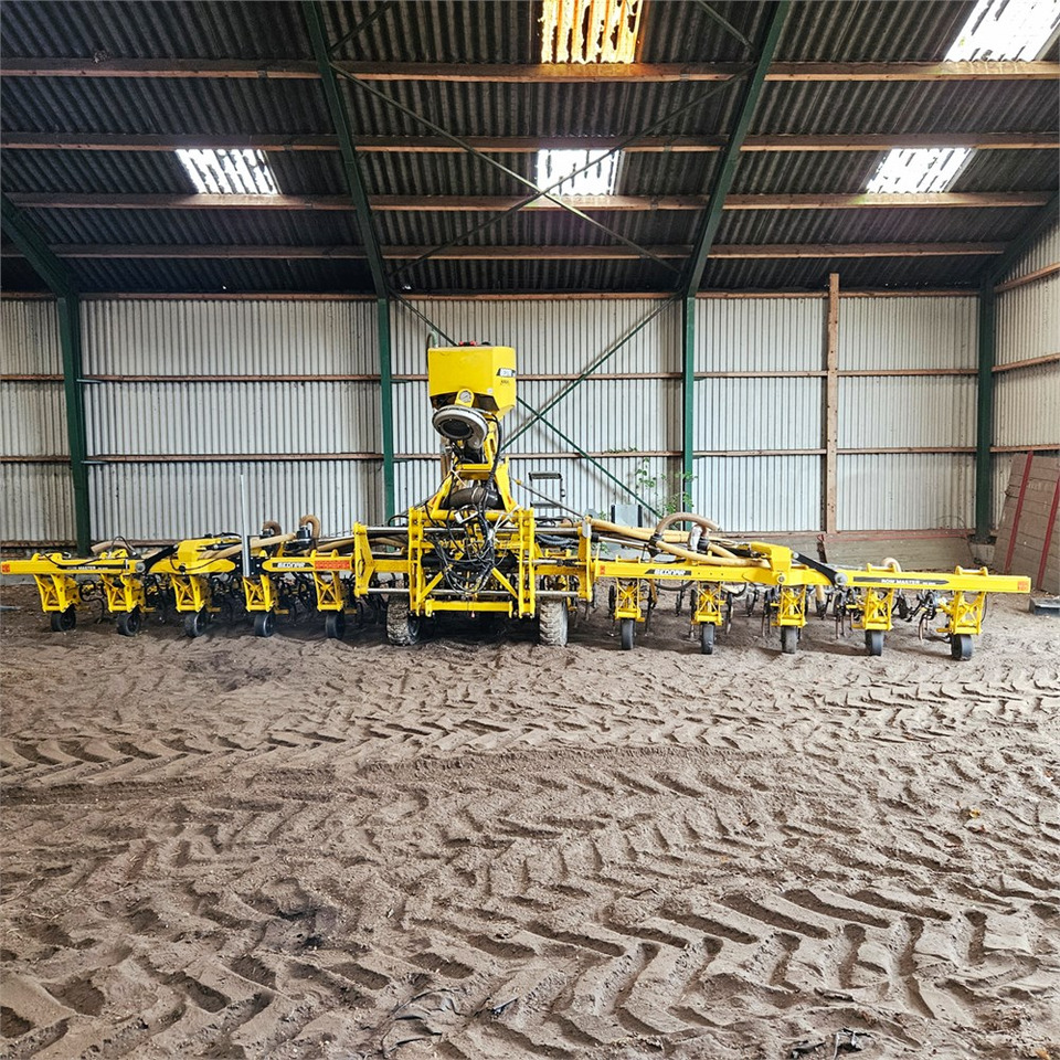 Bednar RN 9600 12 rk - Máquina para semear: foto 2 Bednar RN 9600 12 rk - Máquina para semear: foto 2