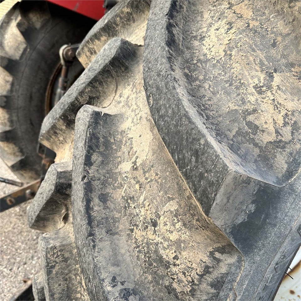 Trator CASE IH CVX1190: foto 48