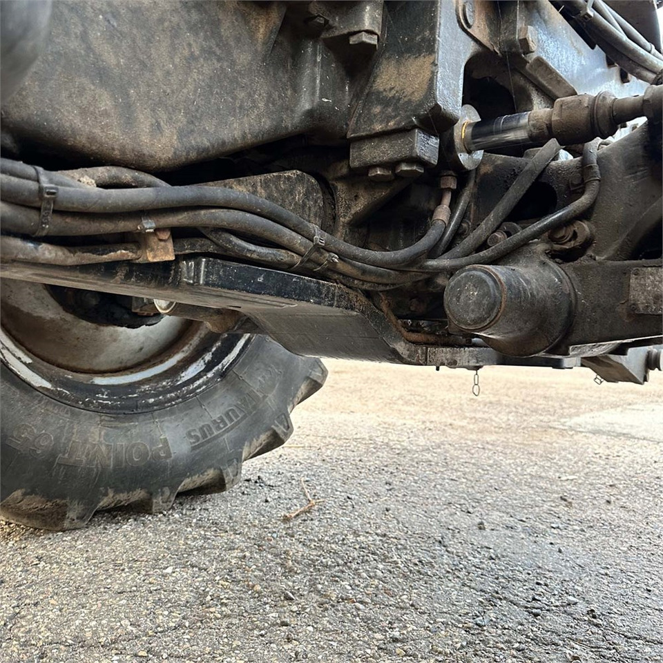 Trator CASE IH CVX1190: foto 37