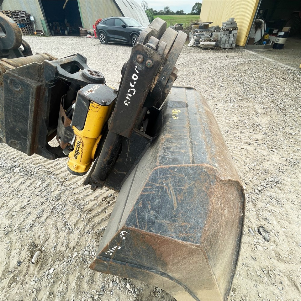 Case CX60C - Escavadora de rastos: foto 5 Case CX60C - Escavadora de rastos: foto 5