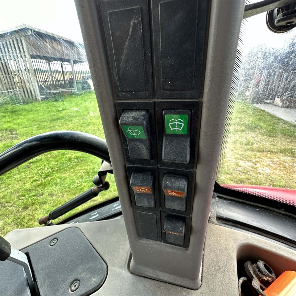 Trator Case IH Farmall 65 A: foto 31