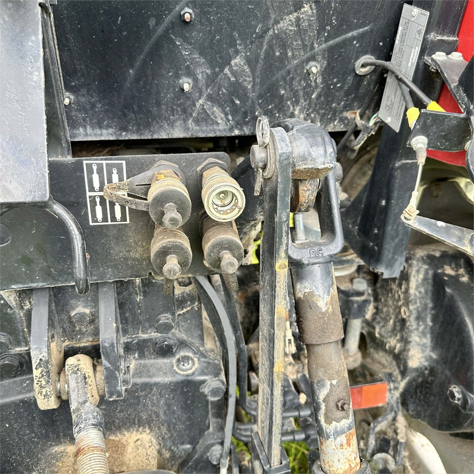 Trator Case IH Farmall 65 A: foto 45