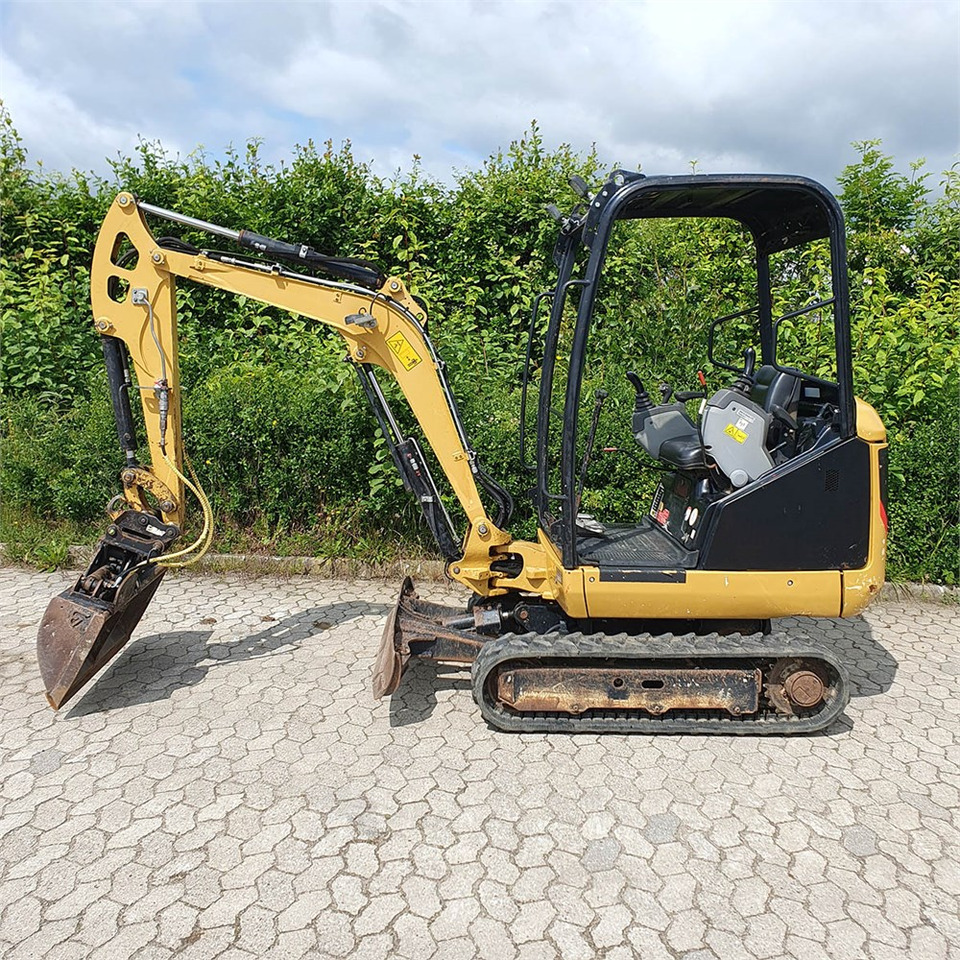 Caterpillar 301.7 D - Mini escavadeira: foto 2 Caterpillar 301.7 D - Mini escavadeira: foto 2