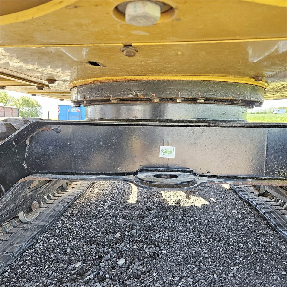 Leasing de Caterpillar 302.7 CR Caterpillar 302.7 CR: foto 46