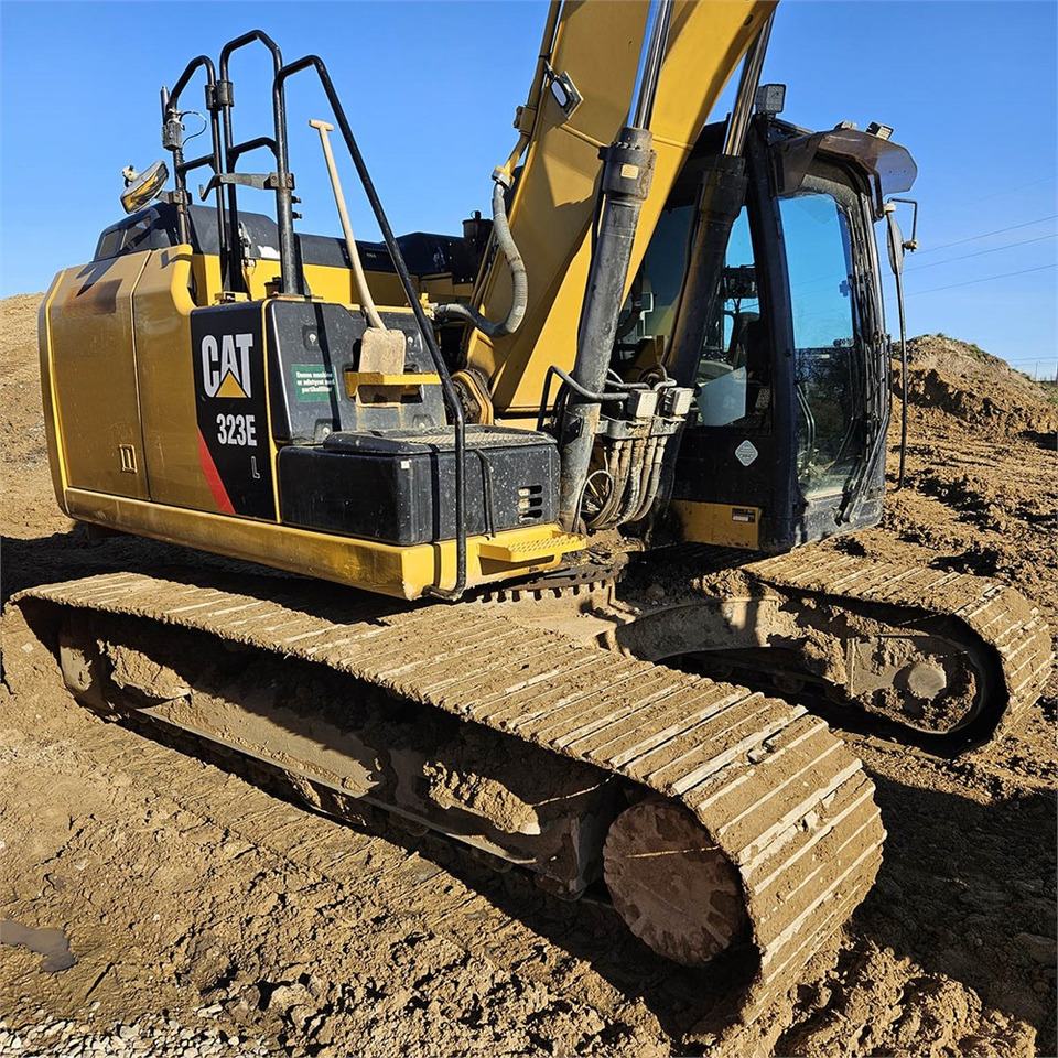 Caterpillar 323 EL - Escavadora de rastos: foto 5 Caterpillar 323 EL - Escavadora de rastos: foto 5