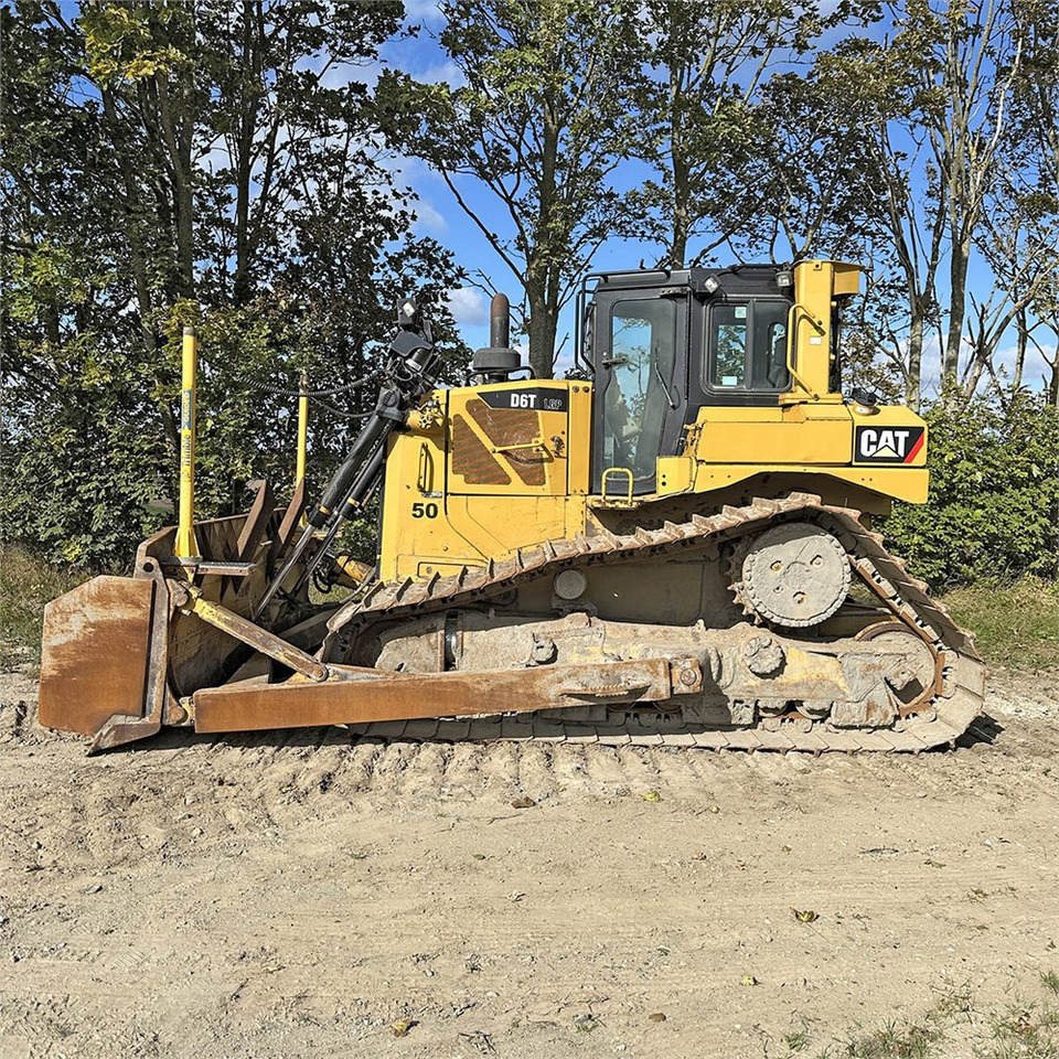Caterpillar D6T LGP - Buldôzer: foto 3 Caterpillar D6T LGP - Buldôzer: foto 3