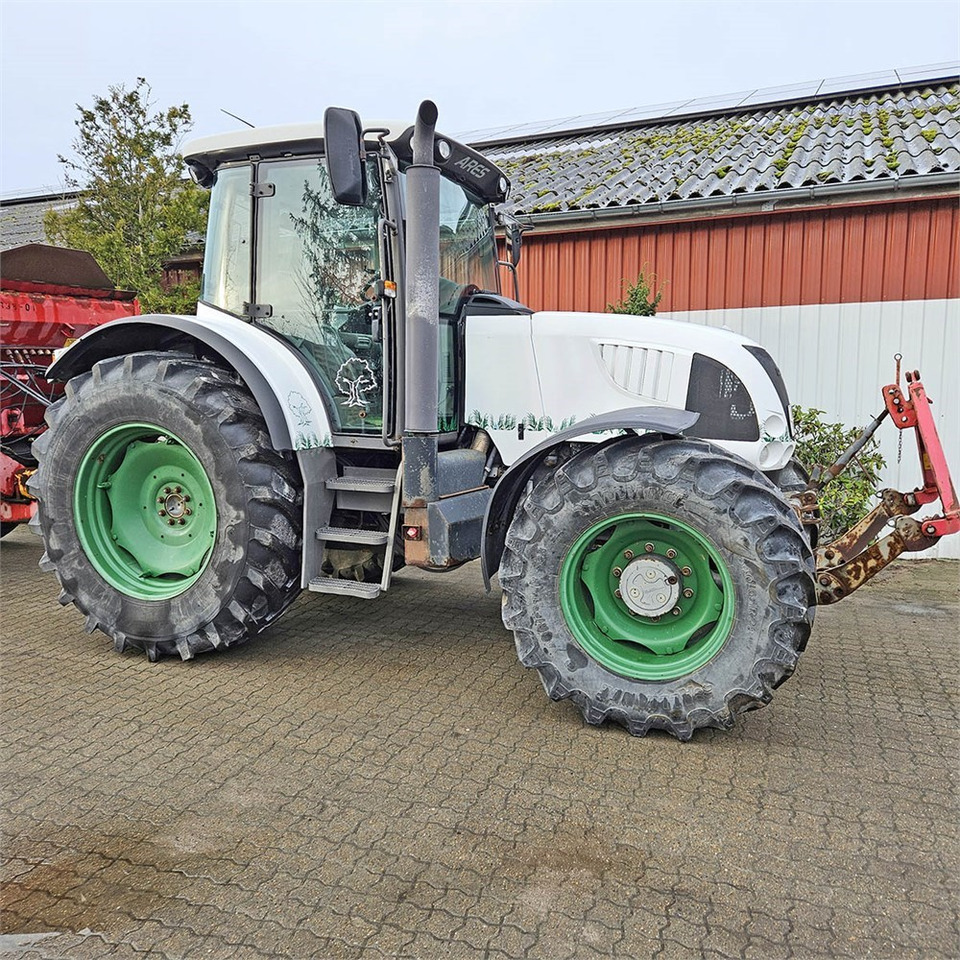 Claas Ares 697 - Trator: foto 1 Claas Ares 697 - Trator: foto 1
