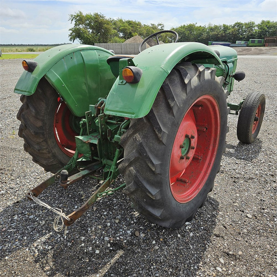 Deutz D4005 - Trator: foto 4 Deutz D4005 - Trator: foto 4