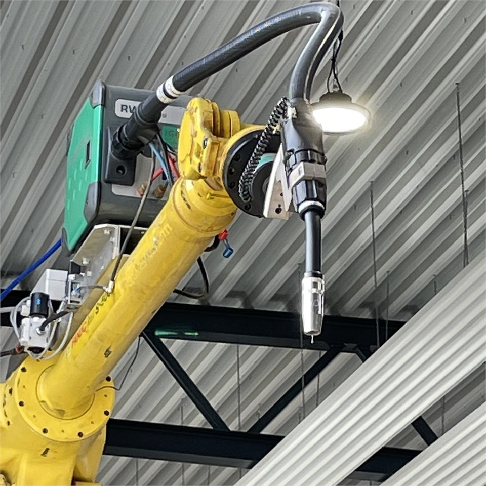 Fanuc Robot S-500 iB - Equipamento para soldagem: foto 3 Fanuc Robot S-500 iB - Equipamento para soldagem: foto 3