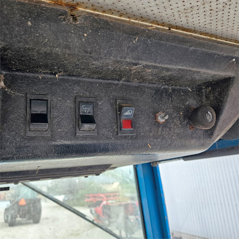 Trator Ford 4610: foto 25