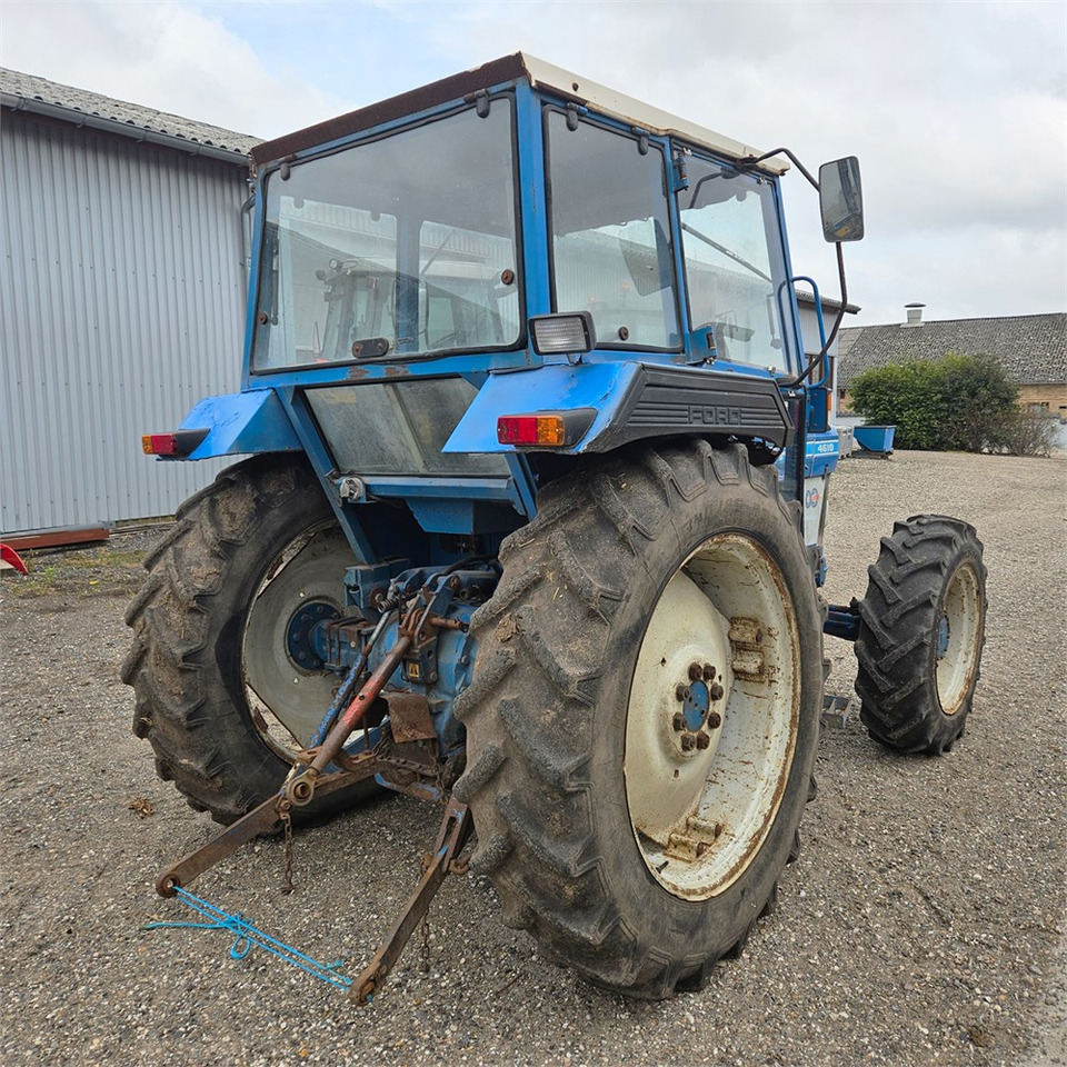 Trator Ford 4610: foto 8