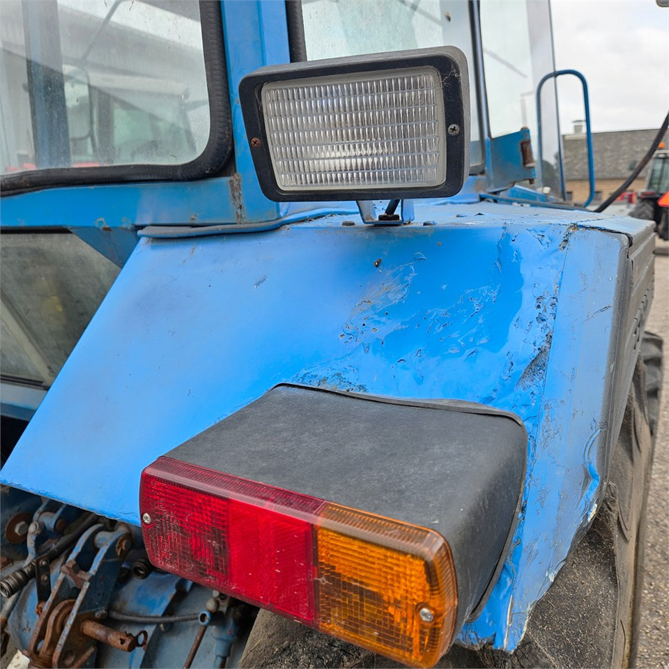 Trator Ford 4610: foto 30