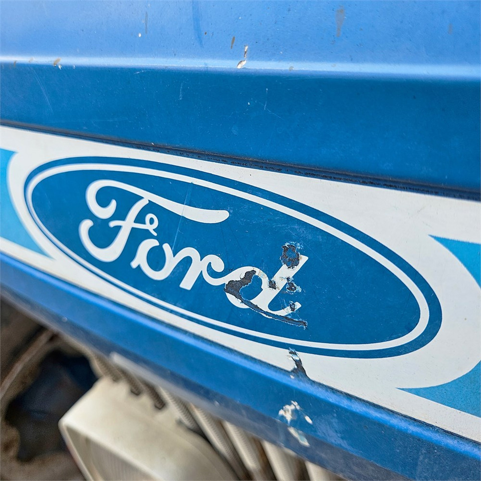Trator Ford 4610: foto 36