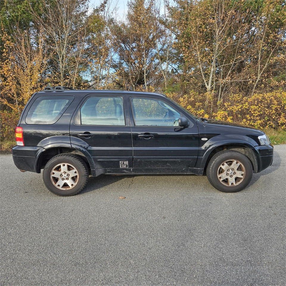 SUV Ford Maverick 3,0 XLT: foto 12