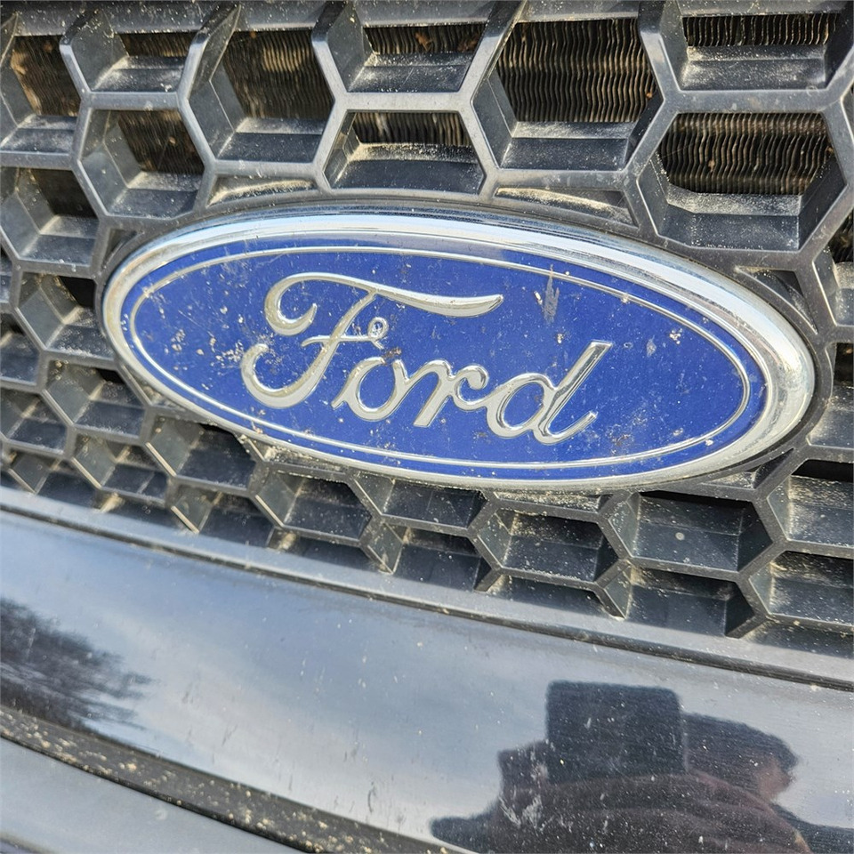 SUV Ford Maverick 3,0 XLT: foto 37