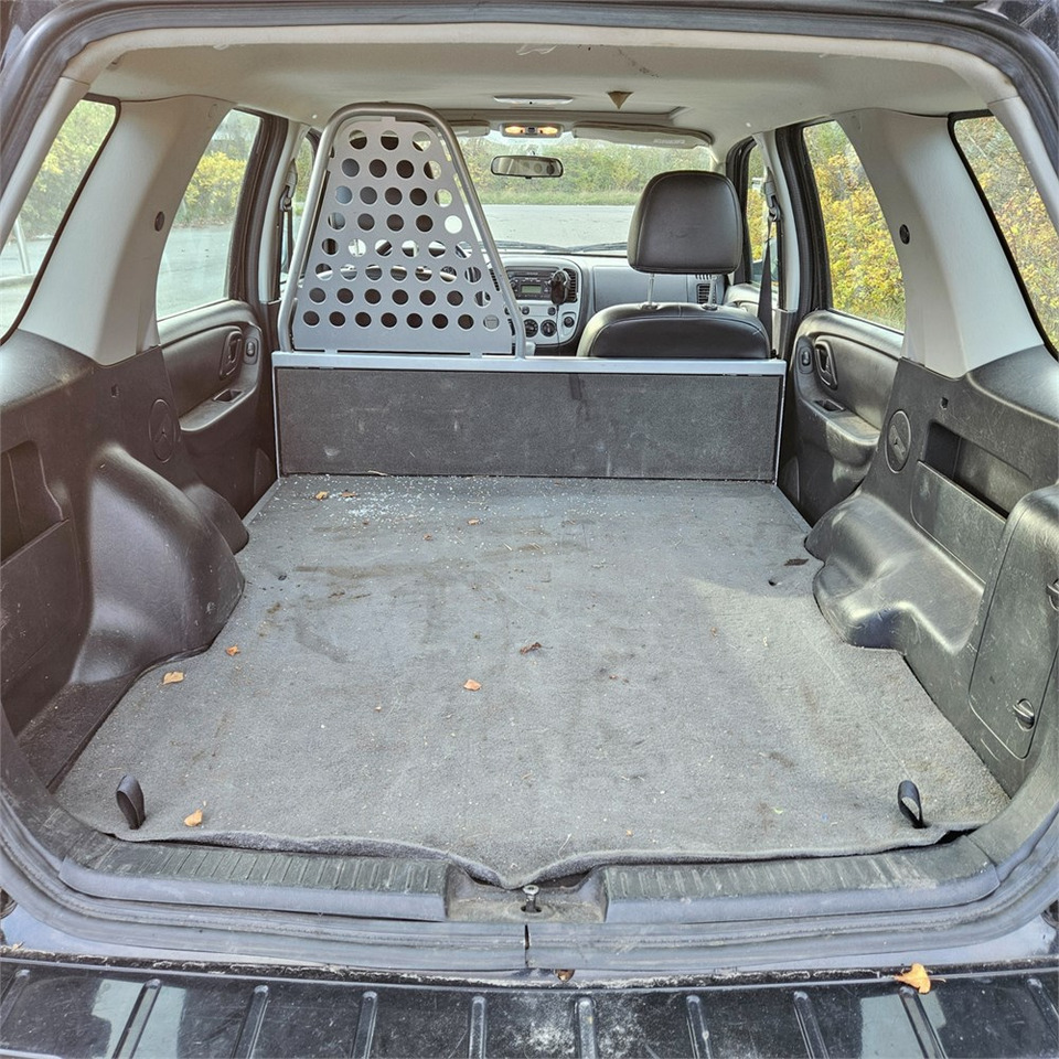 SUV Ford Maverick 3,0 XLT: foto 30