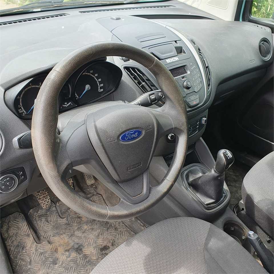Leasing de Ford Transit Courier Ford Transit Courier: foto 7