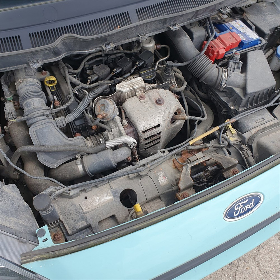 Leasing de Ford Transit Courier Ford Transit Courier: foto 12
