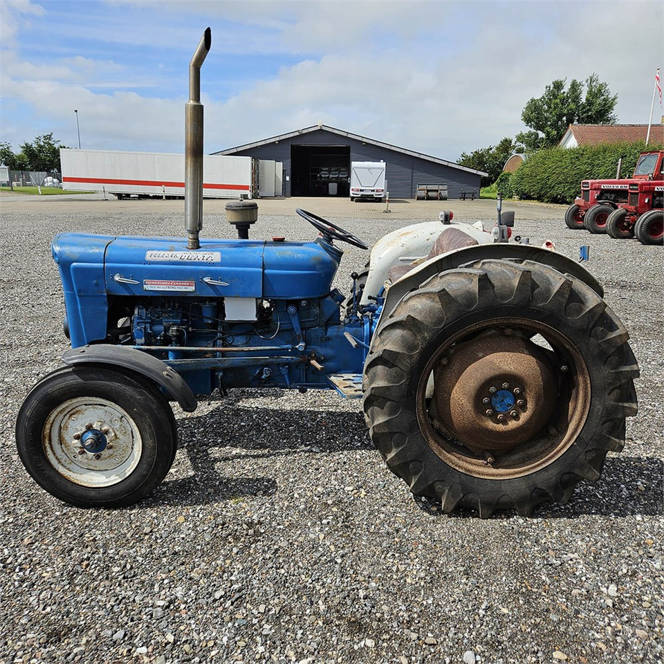 Fordson Super Dexta - Trator: foto 4 Fordson Super Dexta - Trator: foto 4
