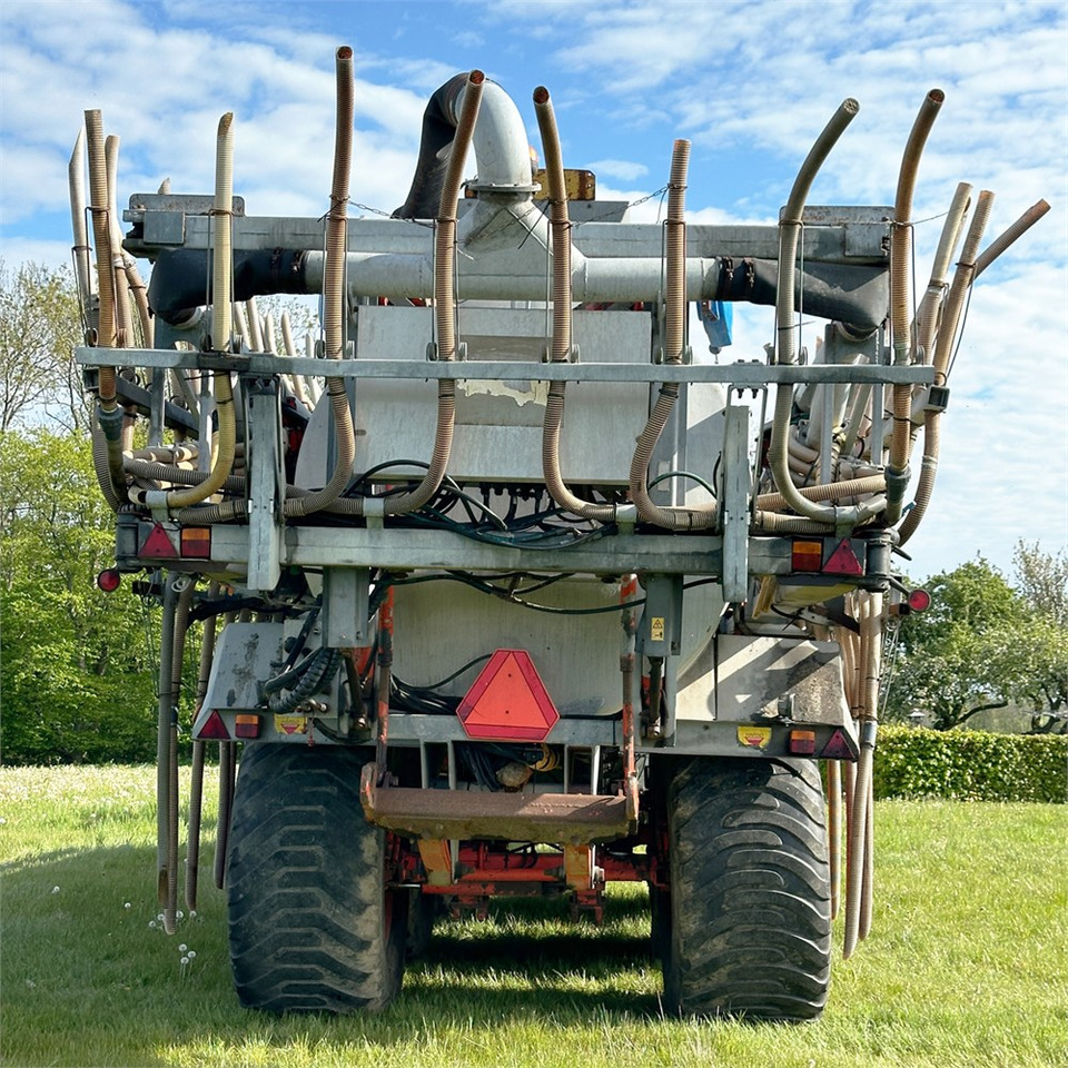 Harsø HV 30 - Equipamento de fertilização: foto 3 Harsø HV 30 - Equipamento de fertilização: foto 3