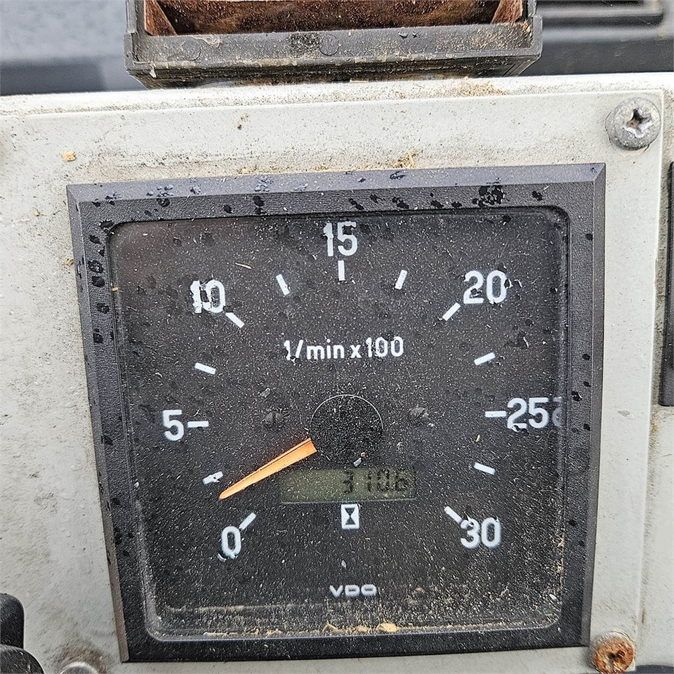 Empilhadeira Heden 7440: foto 13 Empilhadeira Heden 7440: foto 13