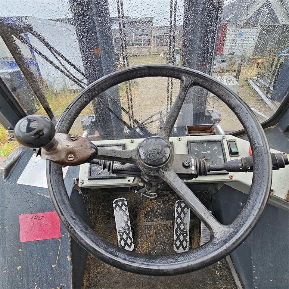 Empilhadeira Heden 7440: foto 12 Empilhadeira Heden 7440: foto 12