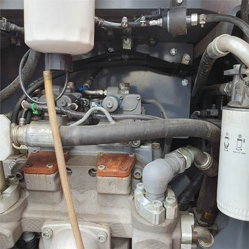 Escavadeira de rodas Hitachi ZX145 WT-6: foto 38