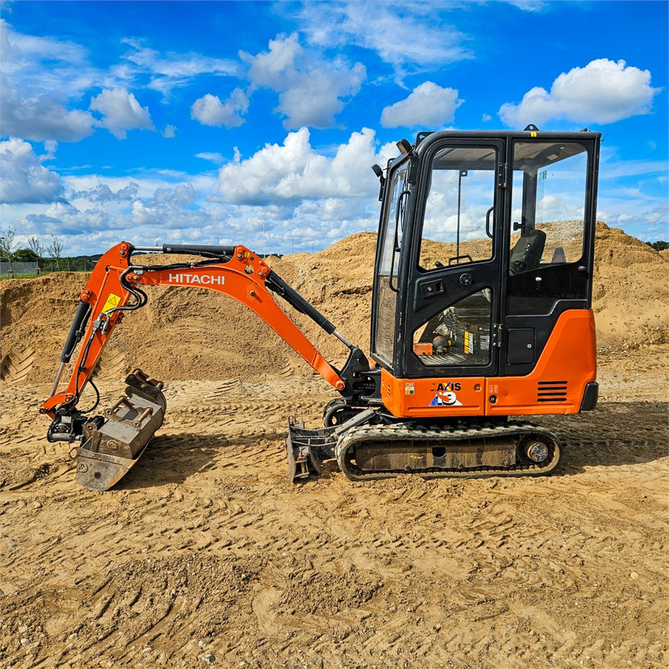Hitachi ZX19-6 CR - Mini escavadeira: foto 1 Hitachi ZX19-6 CR - Mini escavadeira: foto 1