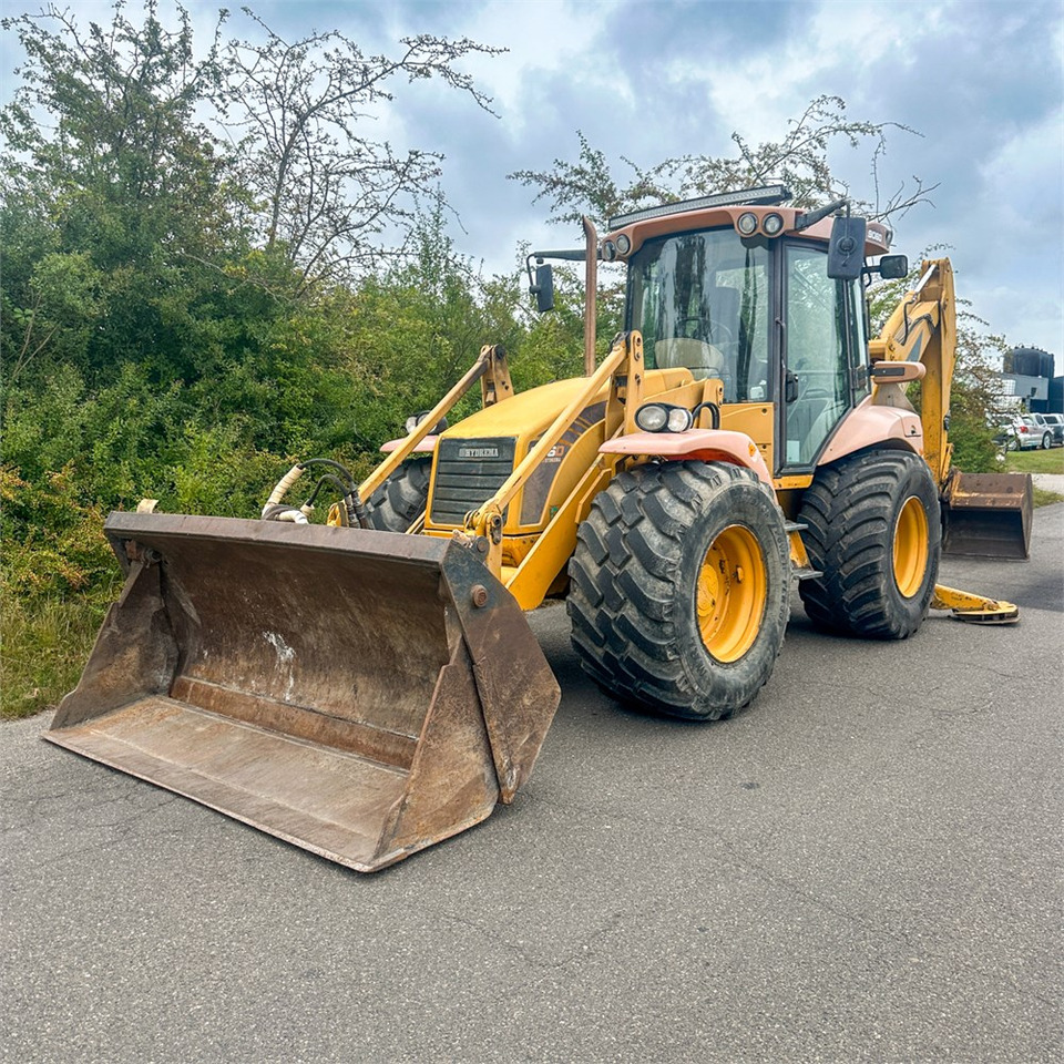 Hydrema 906 D - Retroescavadeira: foto 2 Hydrema 906 D - Retroescavadeira: foto 2