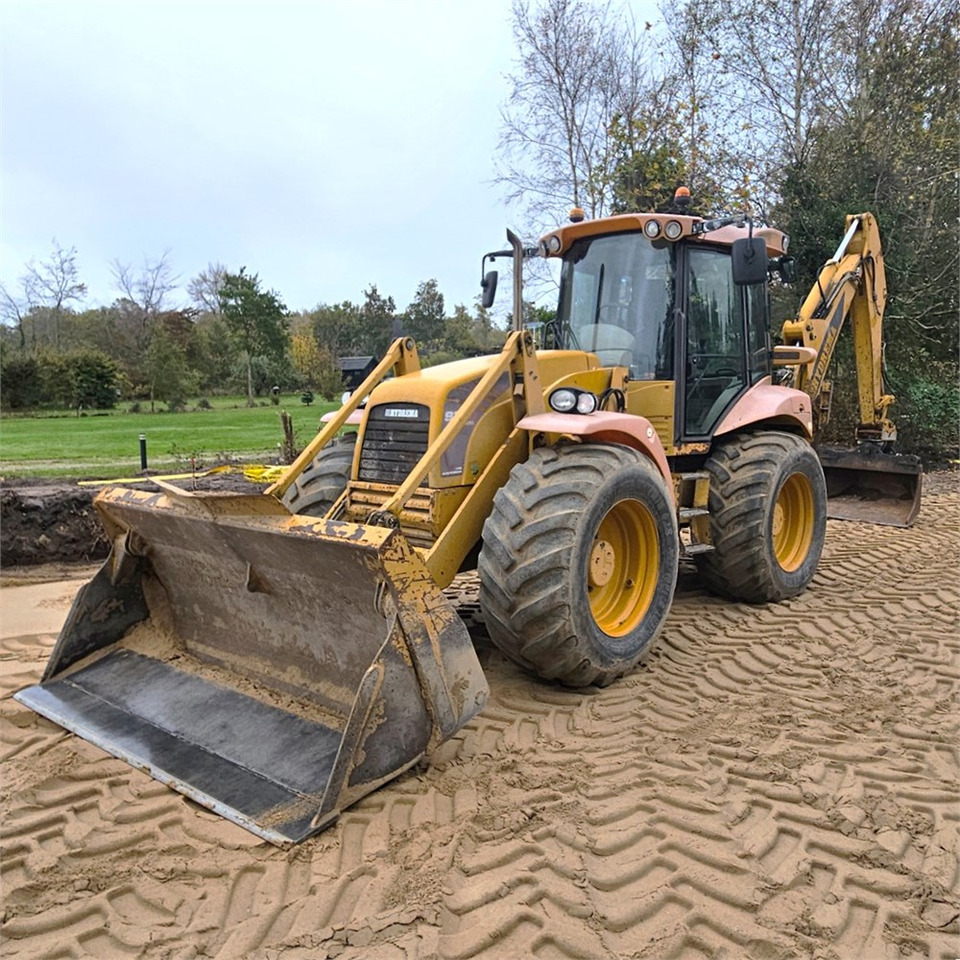 Hydrema 926 D - Retroescavadeira: foto 1 Hydrema 926 D - Retroescavadeira: foto 1