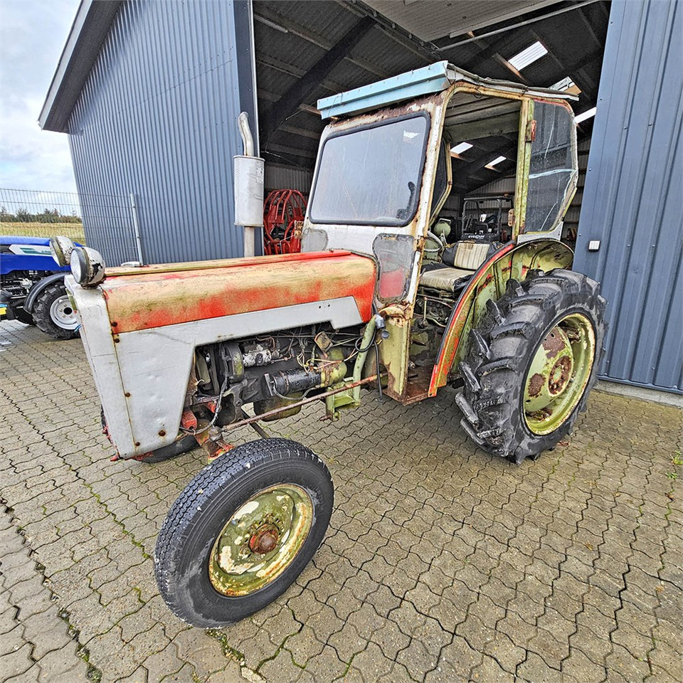 IH 276 - Trator: foto 1 IH 276 - Trator: foto 1