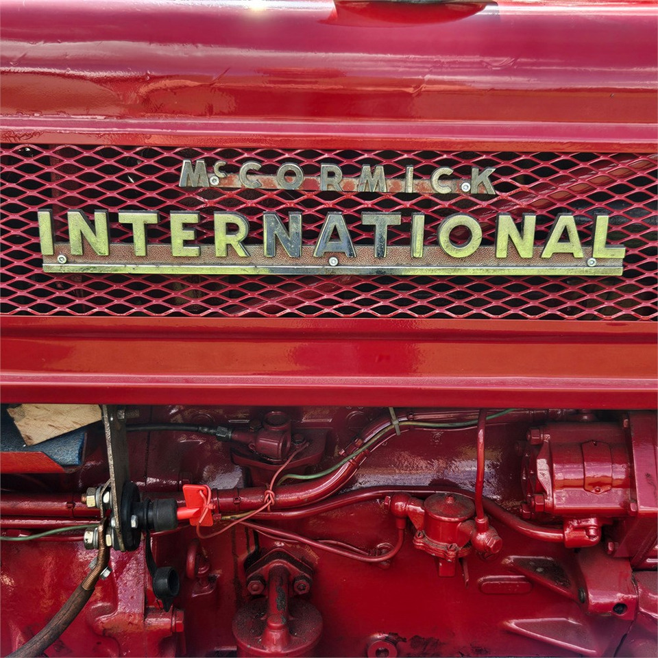 IH B-275 - Trator: foto 5 IH B-275 - Trator: foto 5