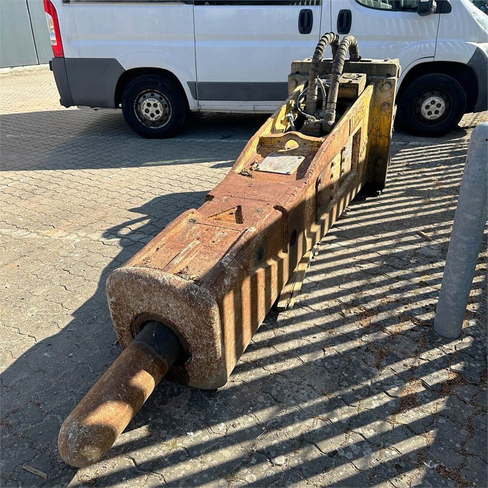 Indeco HP5000 - Martelo hidráulico: foto 1 Indeco HP5000 - Martelo hidráulico: foto 1