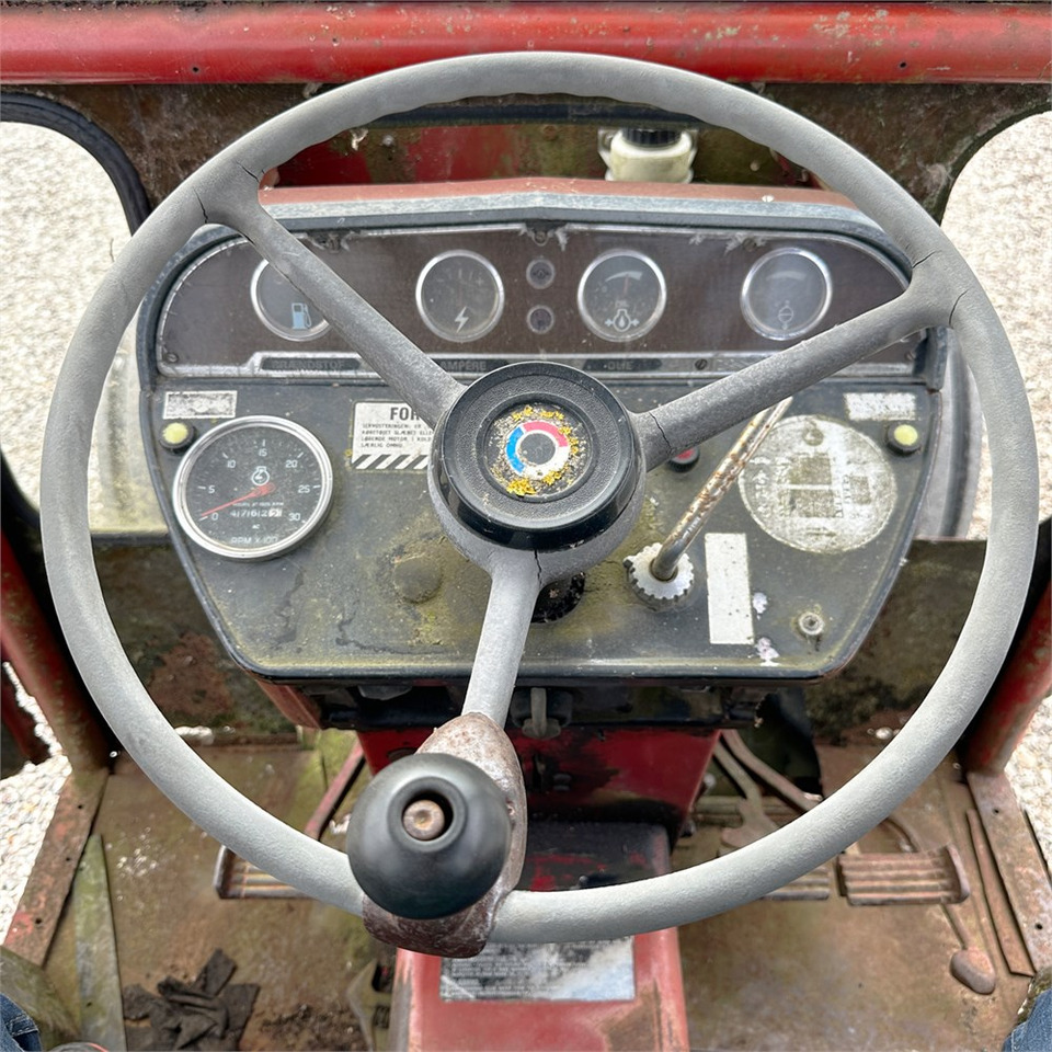 Trator International IH 474: foto 20