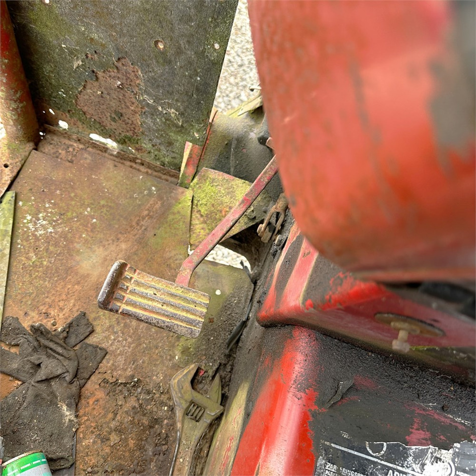 Trator International IH 474: foto 22