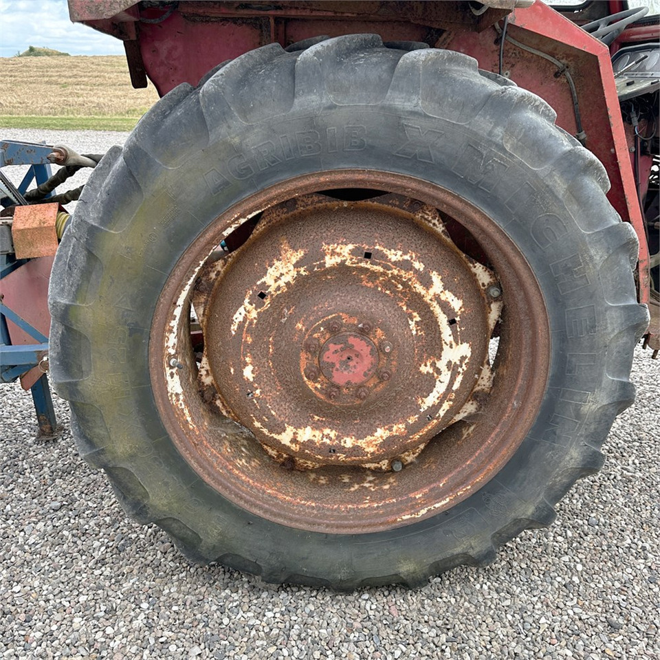 Trator International IH 474: foto 38