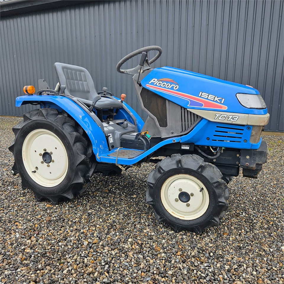 Iseki Piccoro TC13 - Trator municipal: foto 1 Iseki Piccoro TC13 - Trator municipal: foto 1