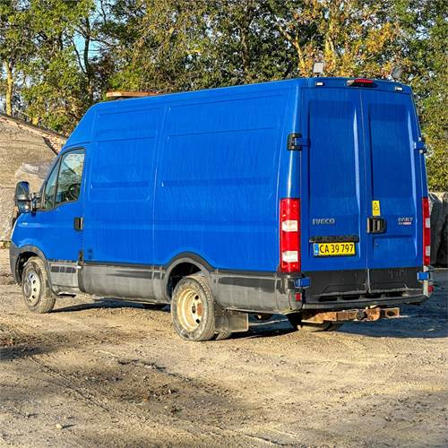 Iveco 35C15AV (12,0M3) EU4 - Furgão: foto 4 Iveco 35C15AV (12,0M3) EU4 - Furgão: foto 4