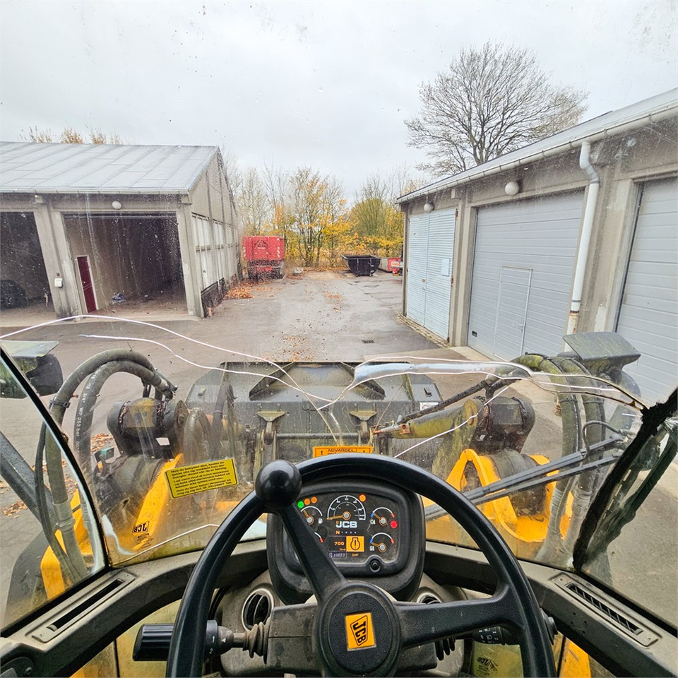 Pá carregadora de rodas JCB 437HT T4: foto 23