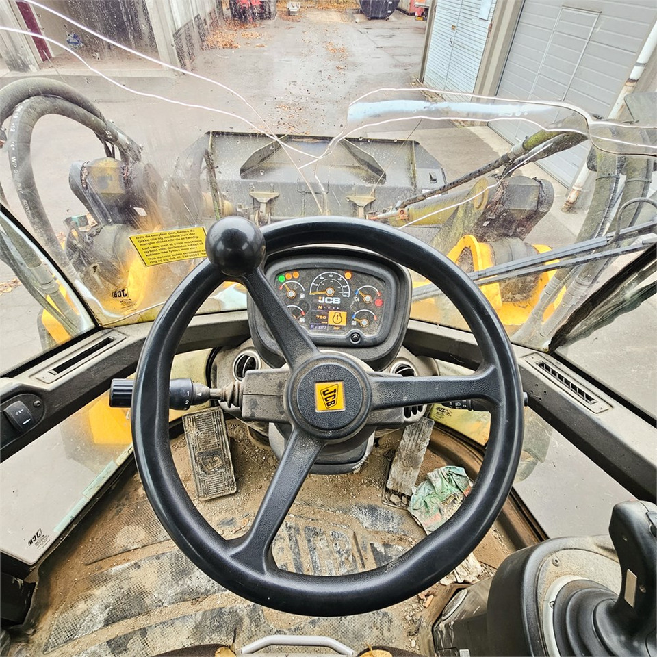 Pá carregadora de rodas JCB 437HT T4: foto 14