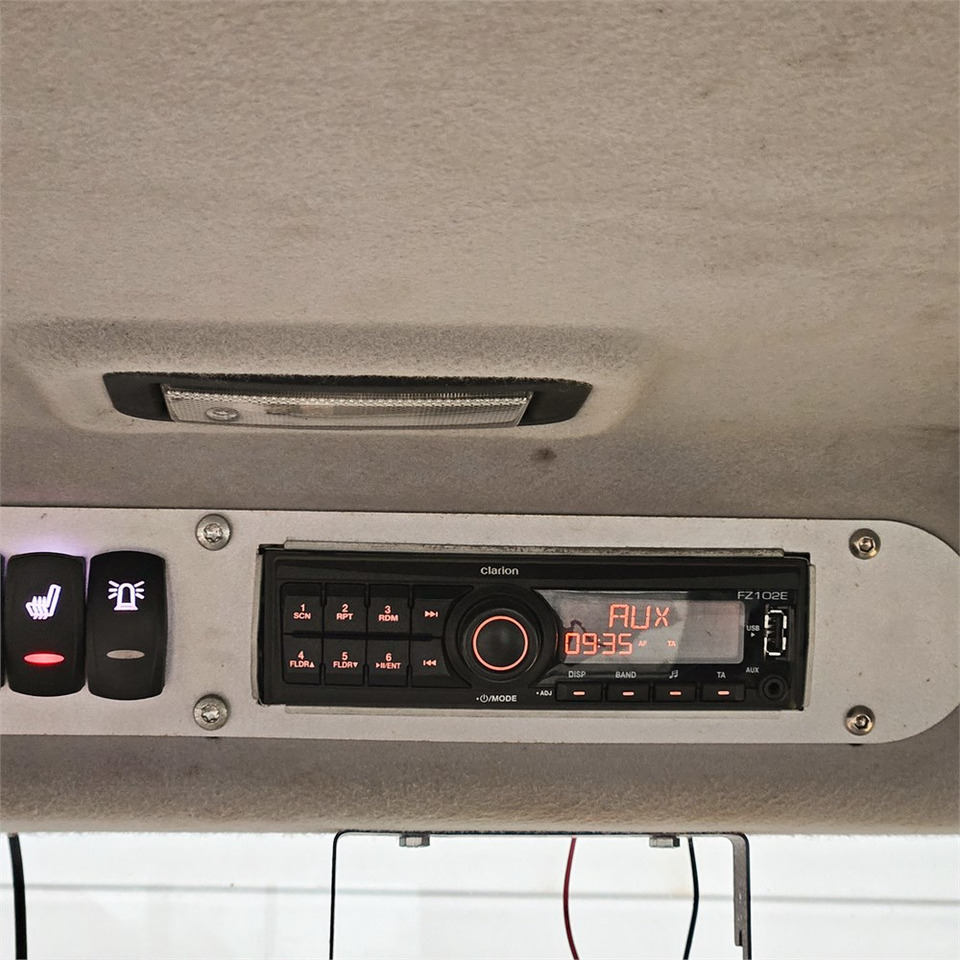 Pá carregadora de rodas JCB 437HT T4: foto 22