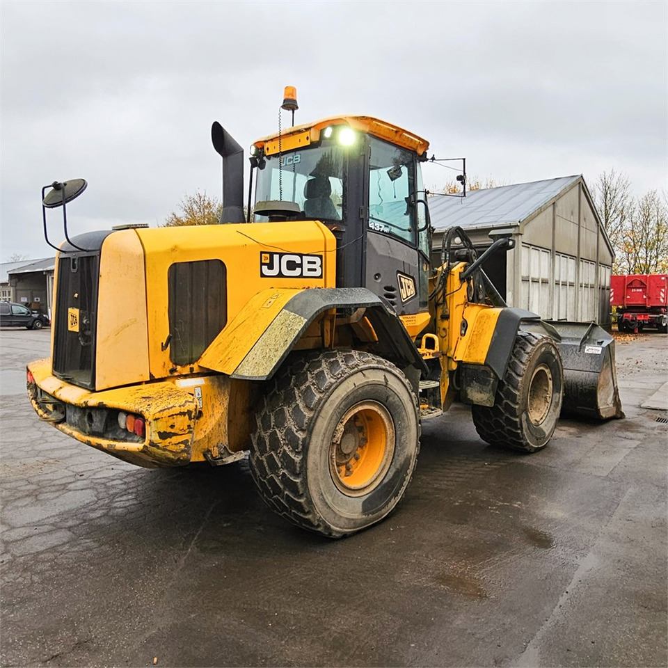Pá carregadora de rodas JCB 437HT T4: foto 8