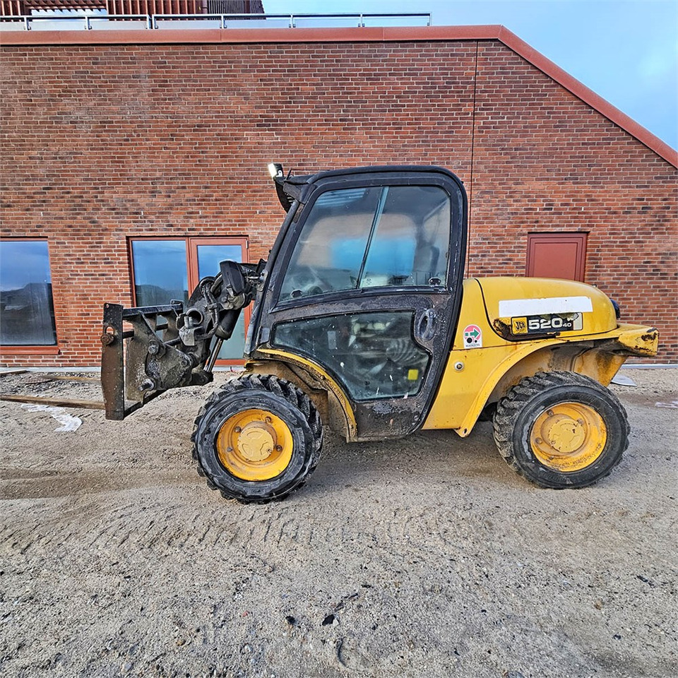 JCB 520-40 - Empilhador telescópico: foto 2 JCB 520-40 - Empilhador telescópico: foto 2