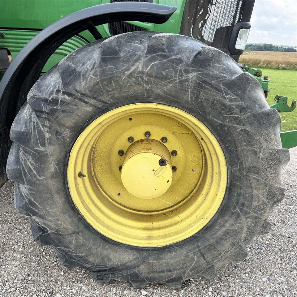 Trator John Deere 7530: foto 46