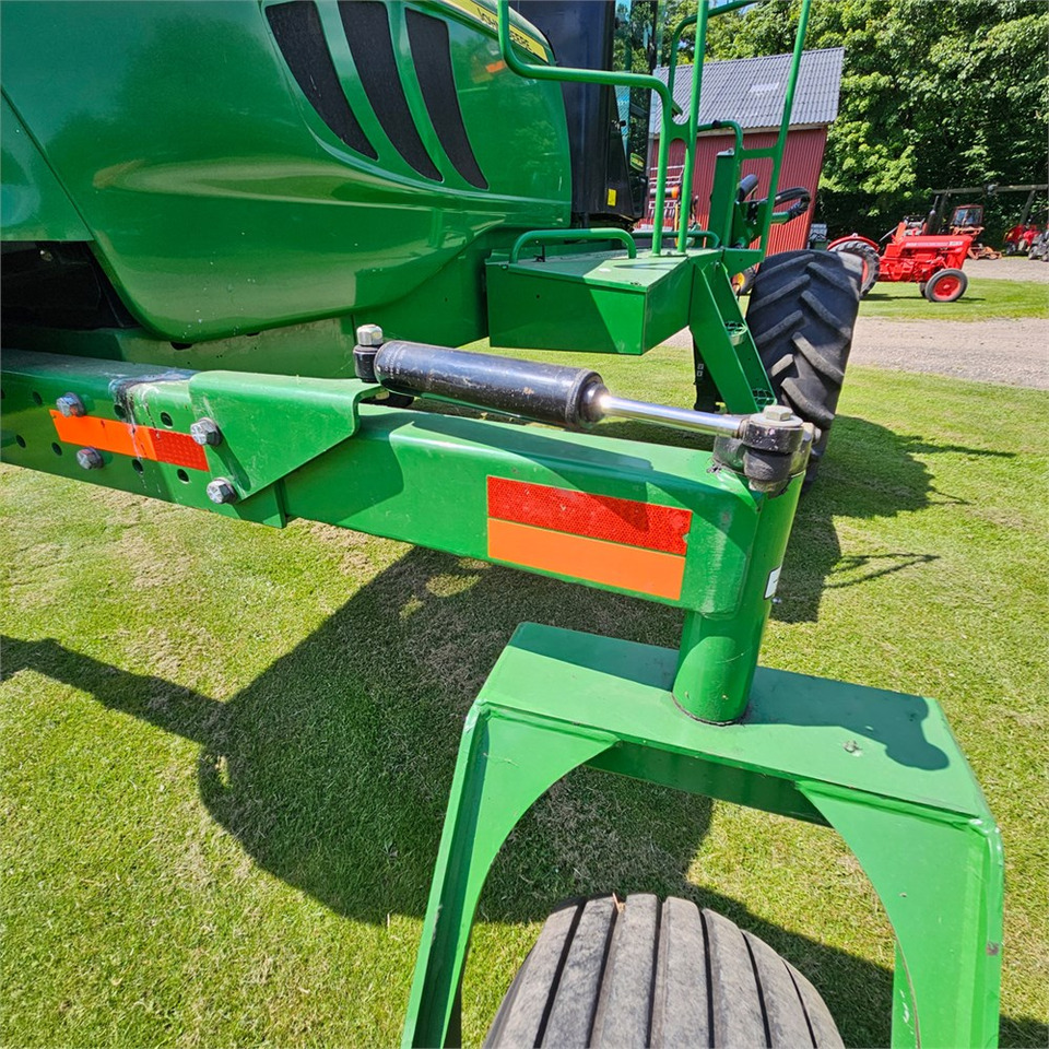 Colheitadeira John Deere W150: foto 19