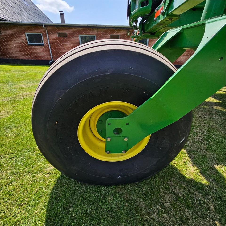 Colheitadeira John Deere W150: foto 35