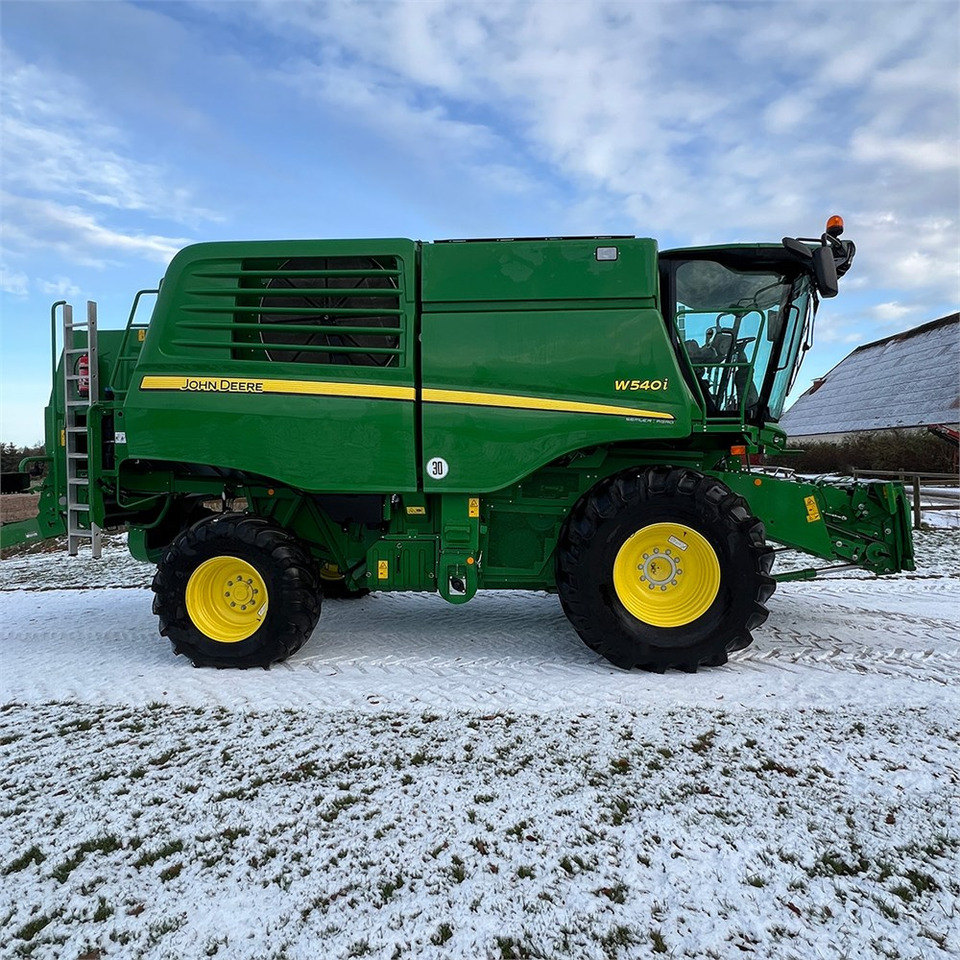 John Deere W540i - Colheitadeira: foto 4 John Deere W540i - Colheitadeira: foto 4